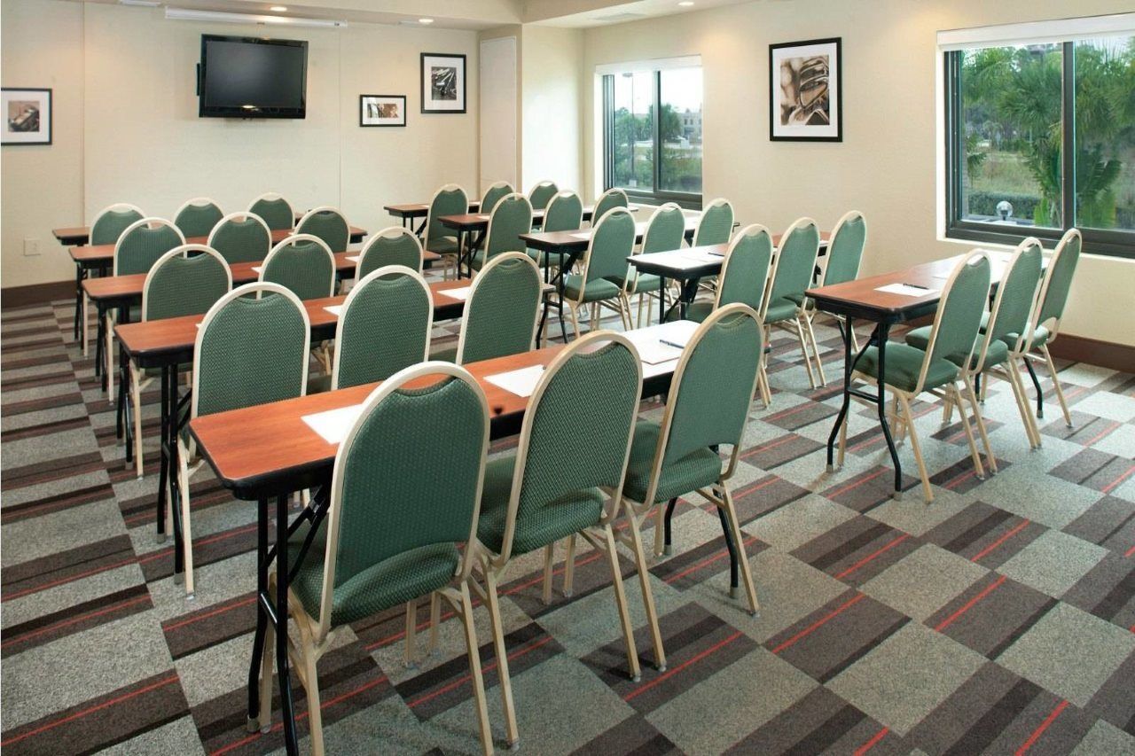 Four Points By Sheraton Fort Myers Airport المظهر الخارجي الصورة