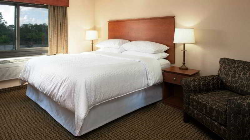 Four Points By Sheraton Fort Myers Airport المظهر الخارجي الصورة